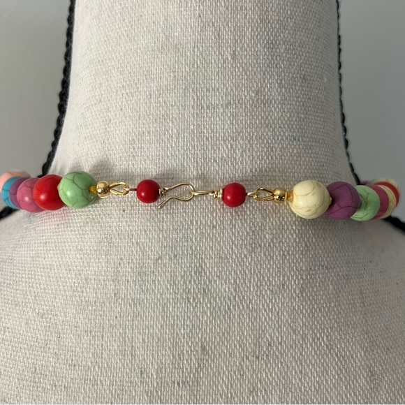 Hand Knotted Natural Gemstone Choker Necklace. - Picture 3 of 7